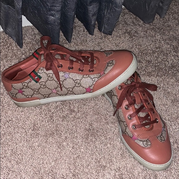 AUTHENTIC Gucci Sneakers - Picture 1 of 4